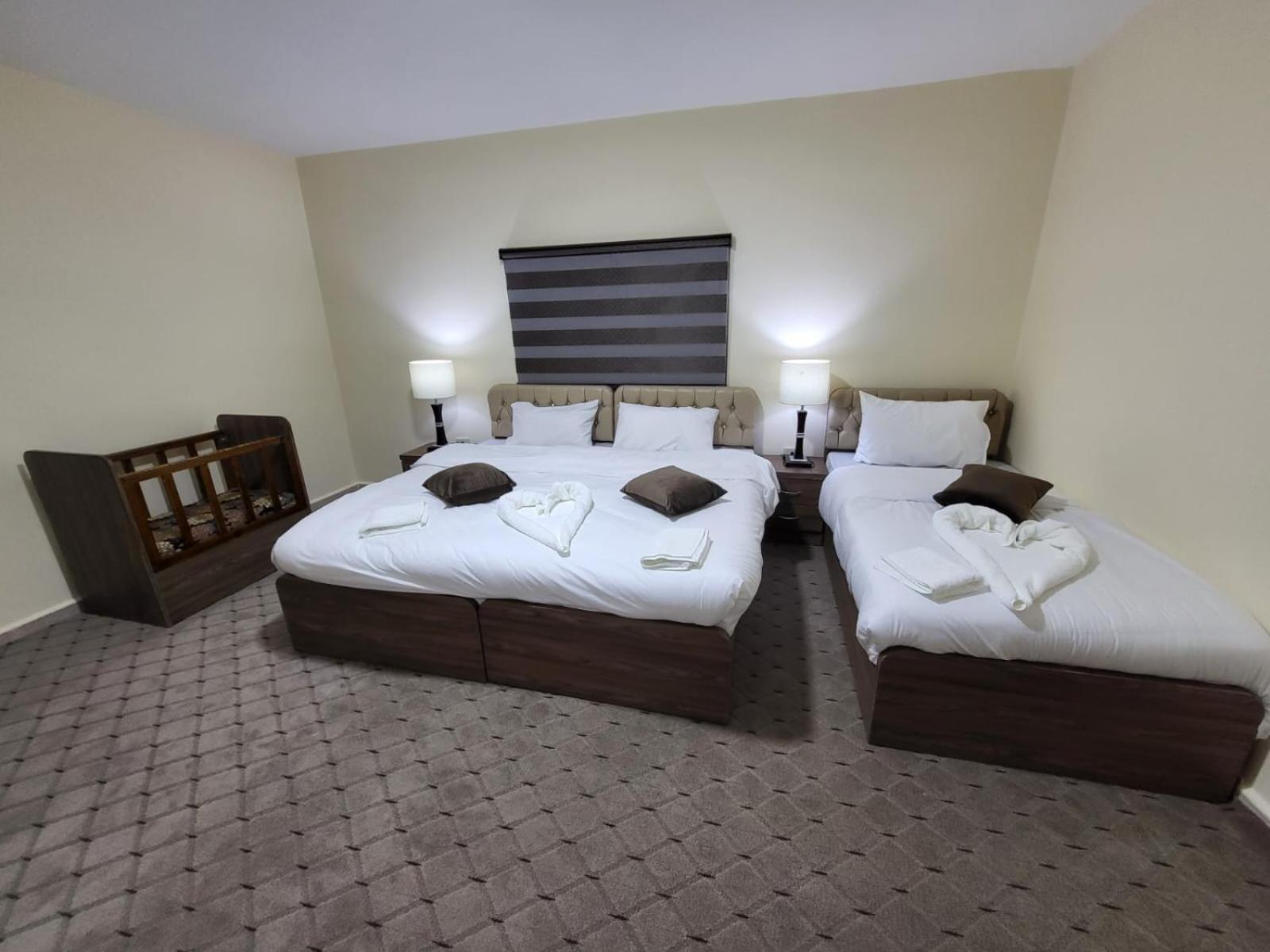 Petra Hills House Pansiyon Wadi Musa Dış mekan fotoğraf